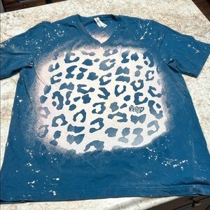 One 24 Rags Blue Leopard Print Short Sleeve Tee